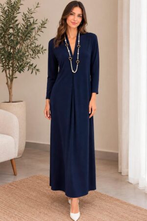 Vestido largo azul marino de corte fluido
